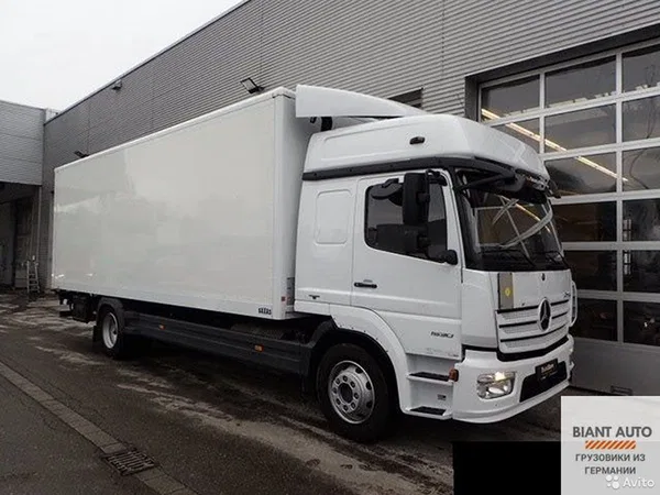 Грузовой фургон Mercedes-Benz Atego 1530