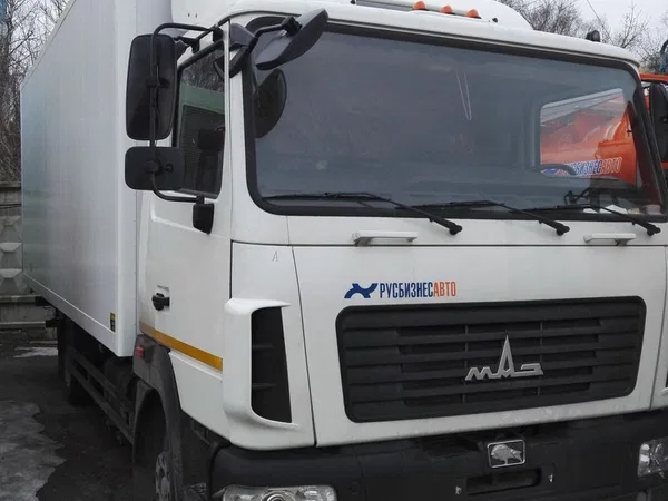 Изотермический грузовик МАЗ 4381 N2