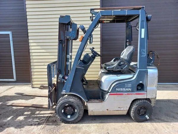 Вилочный погрузчик Nissan L01 A15W