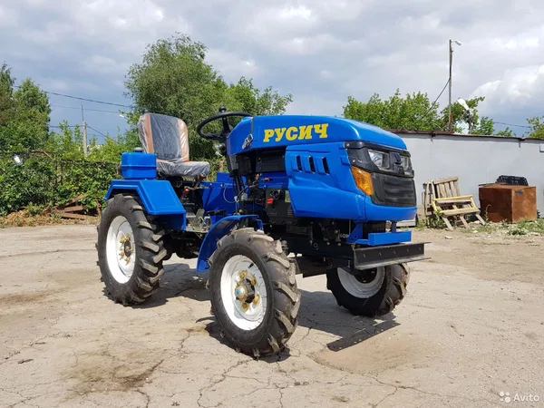 Мини-трактор Русич Т-12