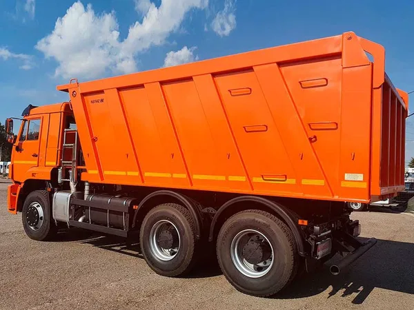 Самосвал КамАЗ 6520-3026041-53