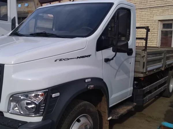 Бортовой грузовик ГАЗ C41R33 ГАЗон Next