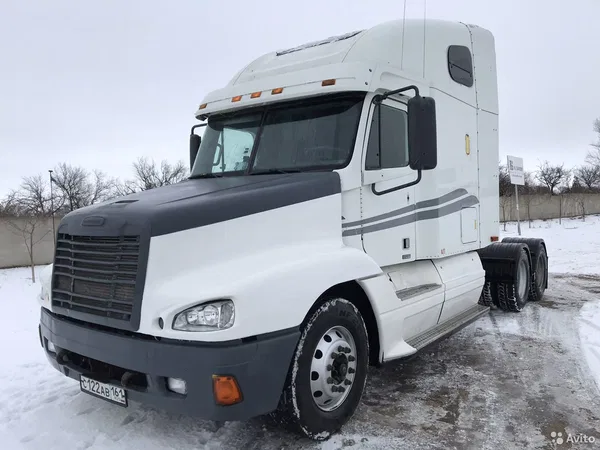 Седельный тягач Freightliner
