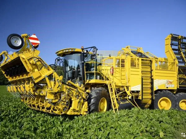 Свеклоуборочный комбайн Ropa Euro-Tiger 4