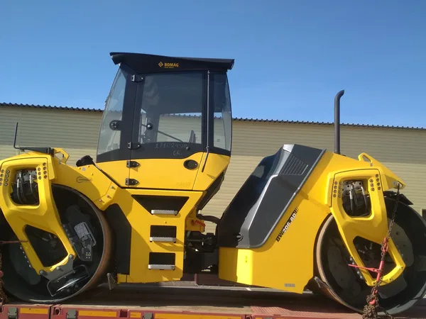 Двухвальцовый каток Bomag BW206 AD-50