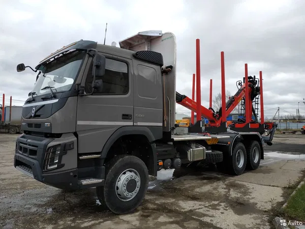 Сортиментовоз Volvo FMX
