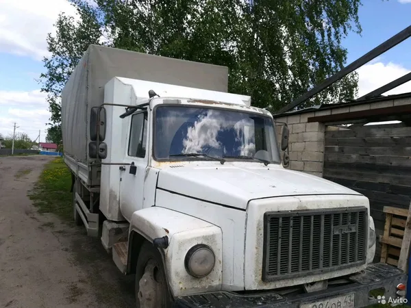Тентованный грузовик ГАЗ 3309