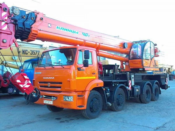 Автокран Клинцы КС-65719-1К-1 на шасси КамАЗ 6540