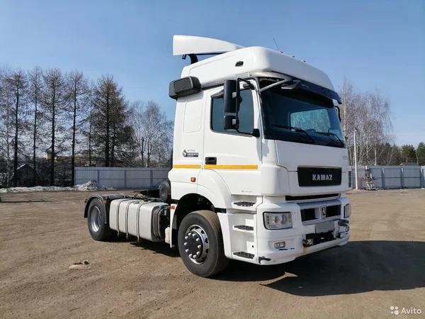Седельный тягач Камаз 5490 NEO