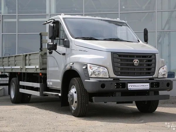 Бортовой грузовик ГАЗ С41R33 ГАЗон Next