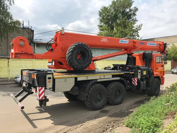 Автокран Клинцы КС-55713-5К4 на шасси КамАЗ 43118