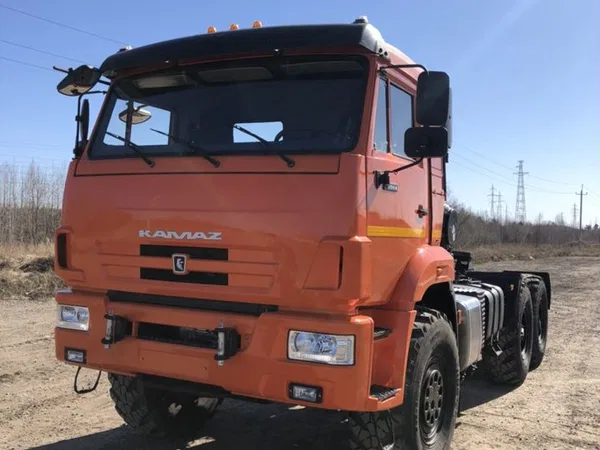 Седельный тягач Камаз 53504