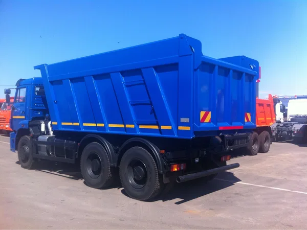 Самосвал КамАЗ 6520-6041-53