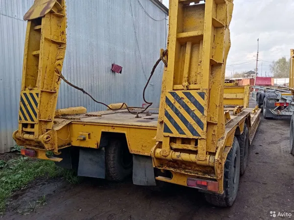 Полуприцеп тяжеловоз ЧМЗАП 9337