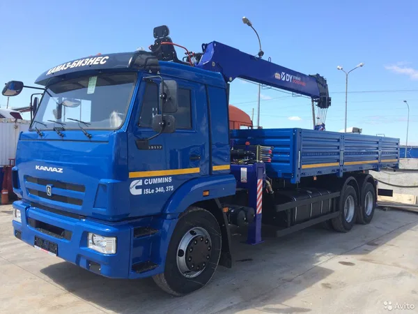 Бортовой грузовик с КМУ КамАЗ 65117 (RS) с КМУ DongYang SS1956 ACE