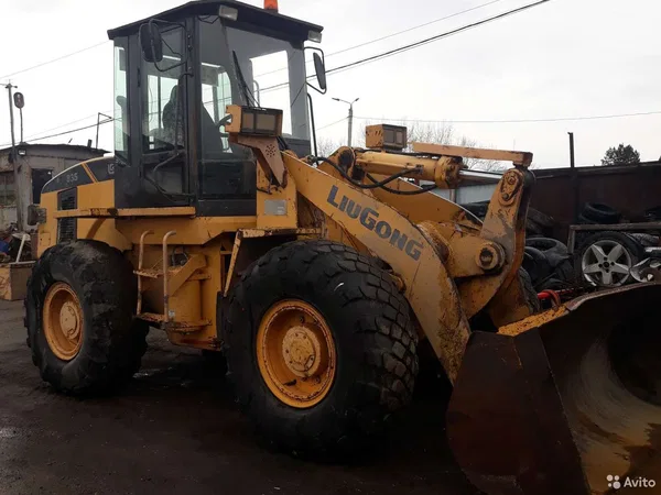 Фронтальный погрузчик LiuGоng 835