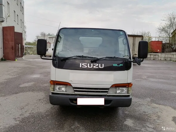 Рефрижераторный фургон Isuzu ELF
