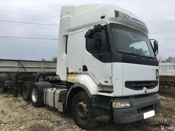 Седельный тягач Renault Premium
