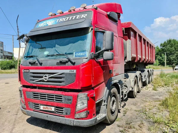 Седельный тягач Volvo FM Track