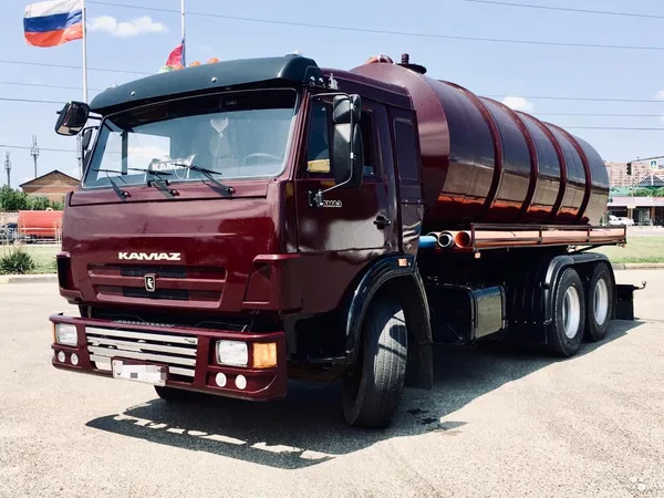 Ассенизатор КамАЗ 53215