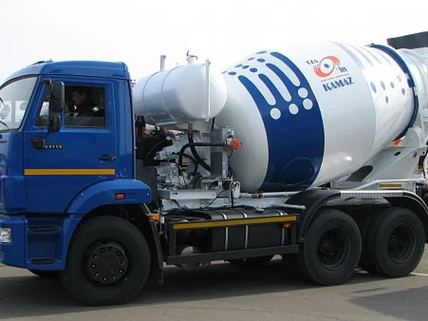 Автобетоносмеситель ТЗА 581471 на шасси КамАЗ 65115