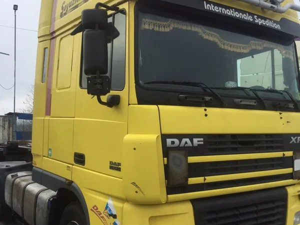 Седельный тягач DAF