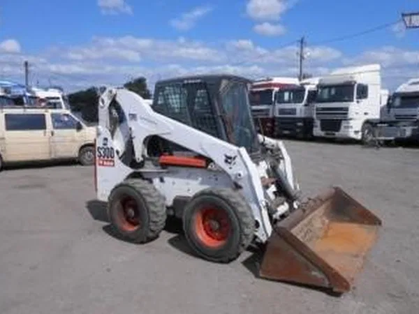 Мини-погрузчик Bobcat S300
