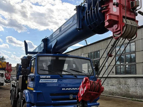 Автокран Клинцы КС-65719-1К на шасси КамАЗ 6540