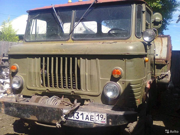 Бортовой грузовик ГАЗ 66