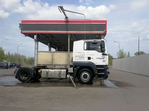 Седельный тягач MAN 18.360