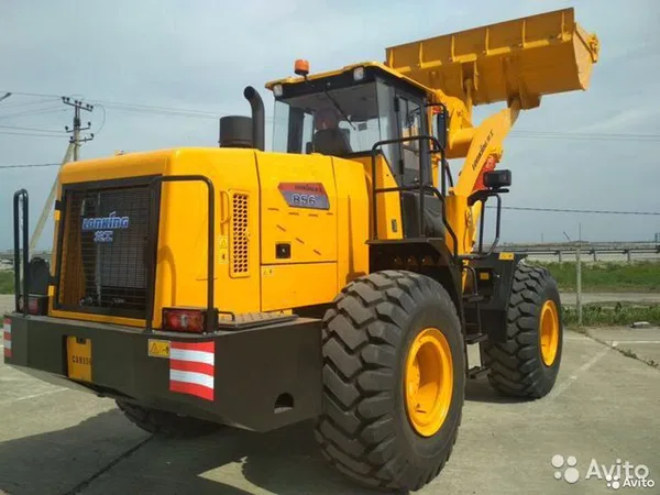 Фронтальный погрузчик Lonking CDM856