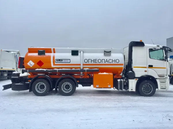 Бензовоз КамАЗ 65207-S5 АВТО БАУ