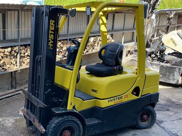 Вилочный погрузчик Hyster