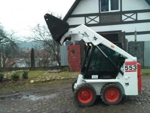 Мини-погрузчик Bobcat 553