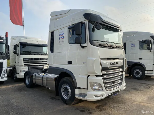 Седельный тягач DAF XF480