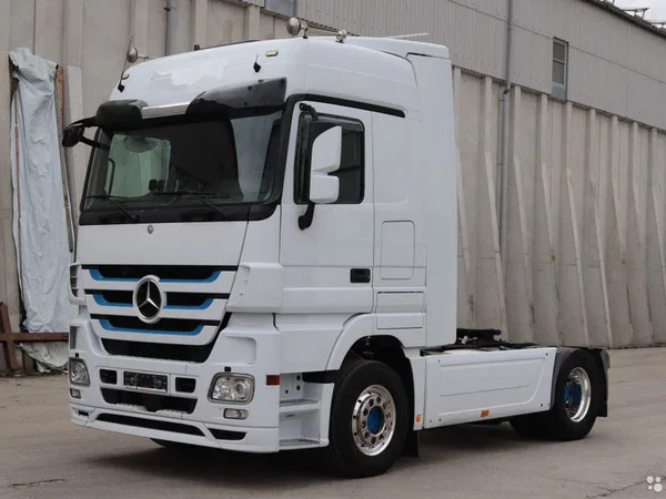 Седельный тягач Mercedes-Benz Actros 1844 MP3