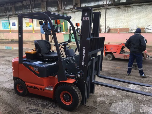 Вилочный погрузчик Lonking FD15