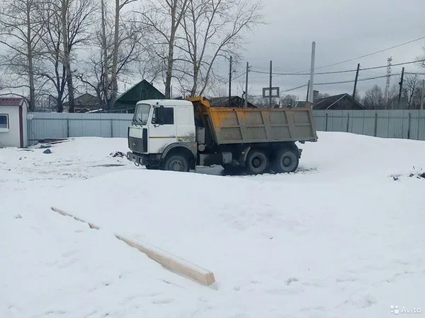 Самосвал МАЗ 5516