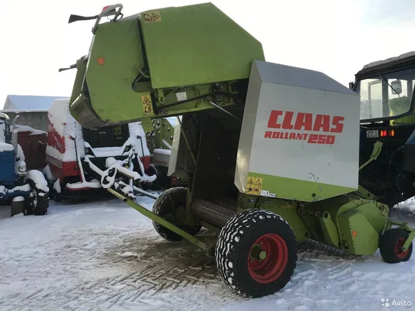 Пресс-подборщик Claas Rollant 250