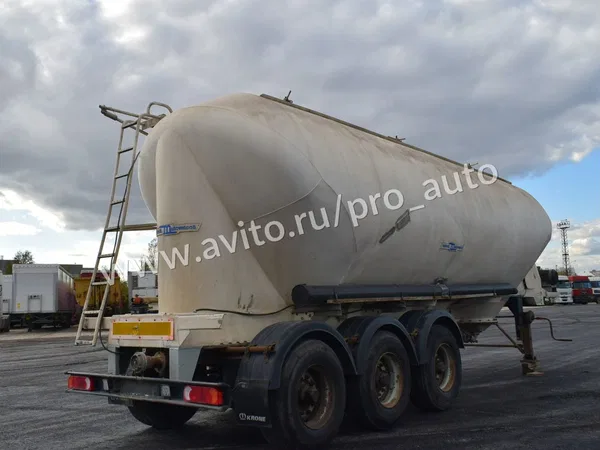 Полуприцеп цементовоз Mistrall G353A1