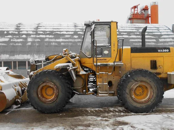 Фронтальный погрузчик Komatsu WA380-3