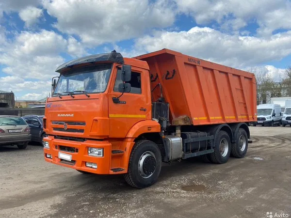 Самосвал КамАЗ 6520