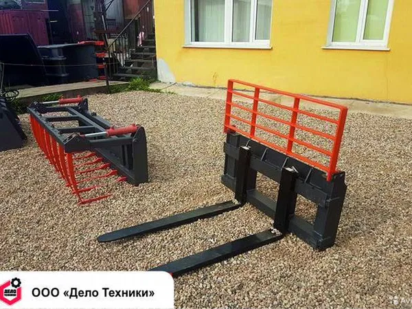 Паллетные вилы на мини-погрузчик