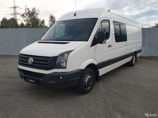 Цельнометаллический фургон Volkswagen Crafter