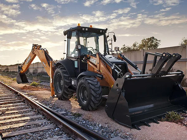 Экскаватор-погрузчик CASE 580T