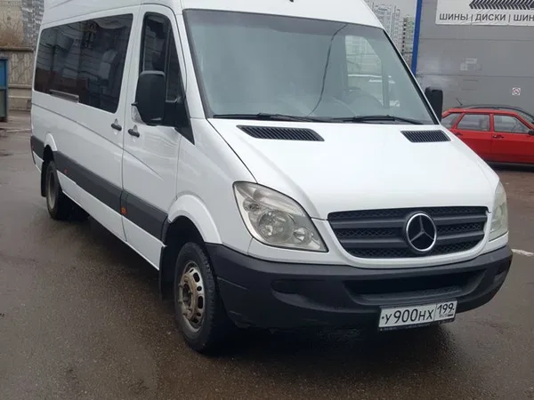 Микроавтобус Mercedes-Benz Sprinter 515