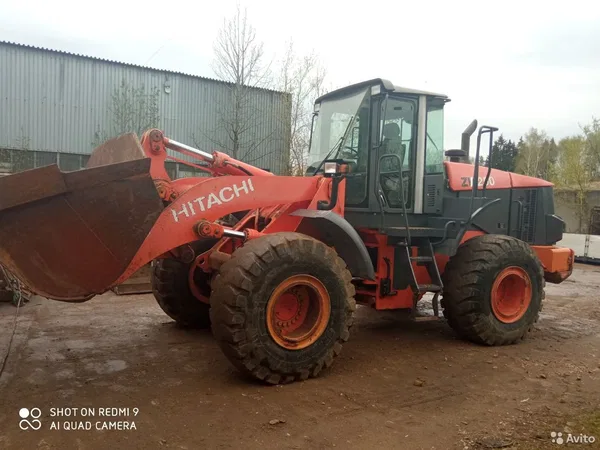 Фронтальный погрузчик Hitachi ZW250