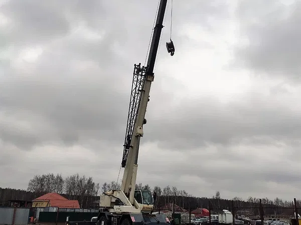 Самоходный кран Terex A600-1