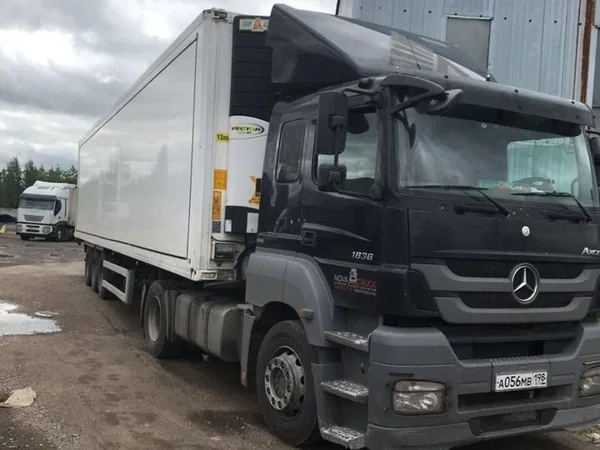 Седельный тягач Mercedes-Benz Axor