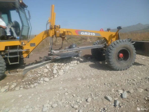 Автогрейдер XCMG GR215